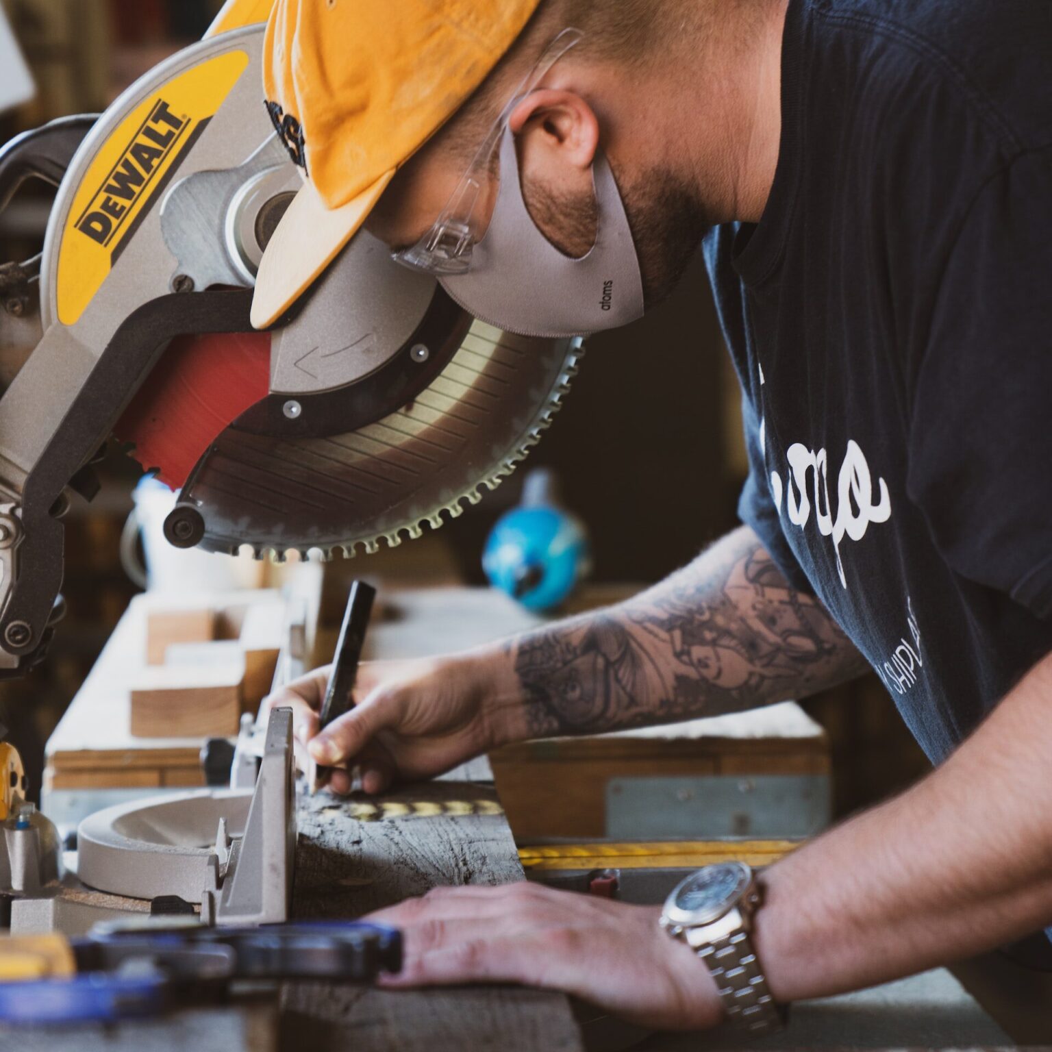 Prescription Safety Glasses Guide UK Law & Who Should Pay?